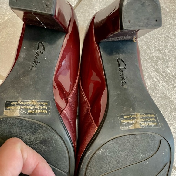 Womens shoes in size 7.5 - Picture 8 of 9